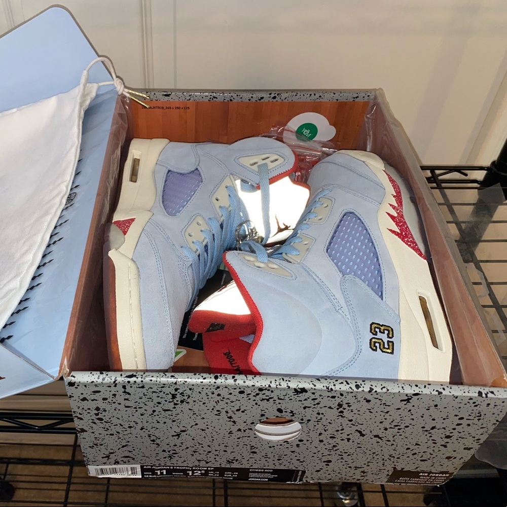 Air Jordan 5 Retro ‘Ice Blue’ - Trophy Room UA